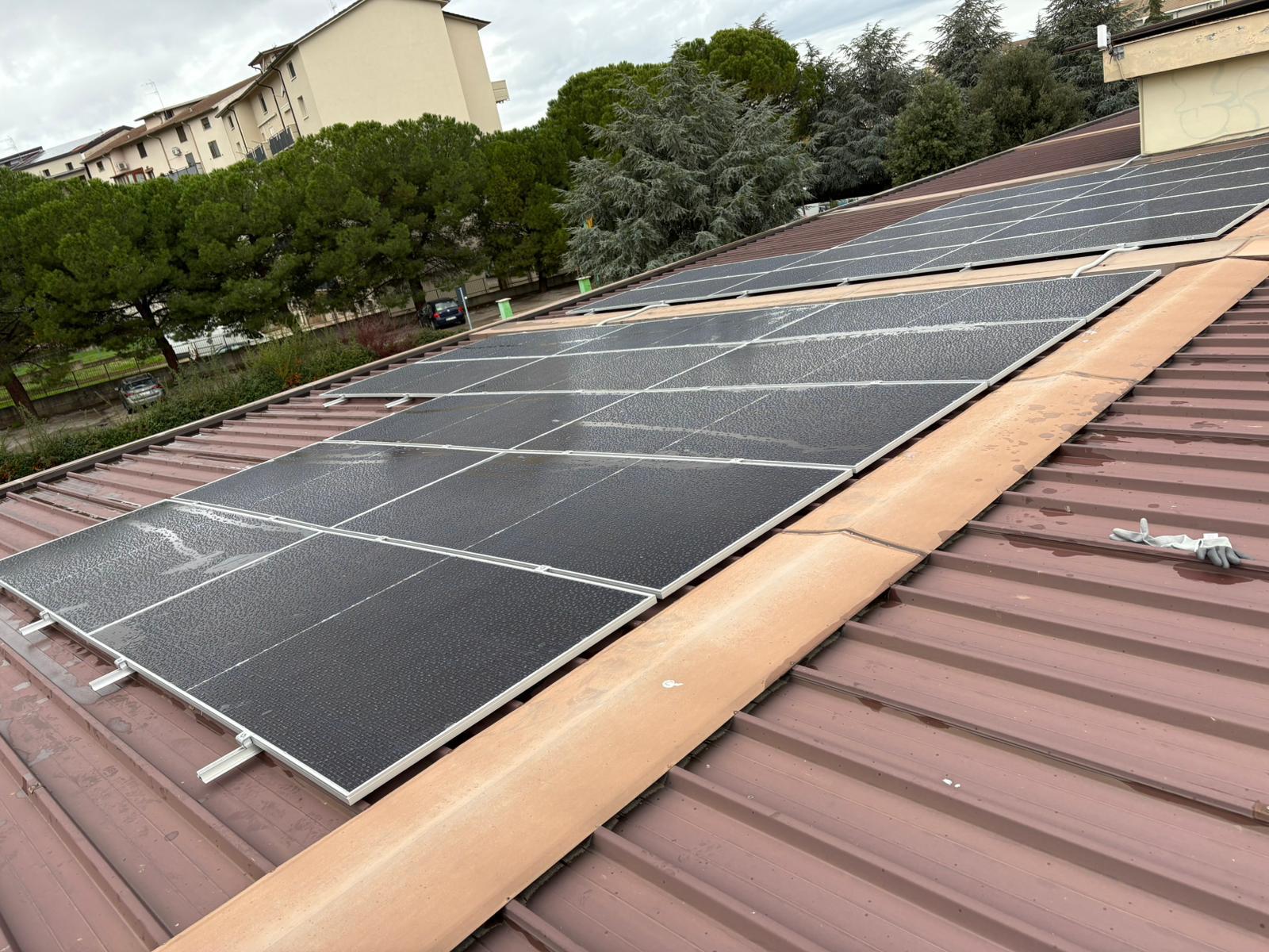 Impianto fotovoltaico con accumulo su edificio residenziale a Venosa da 15 kWp e 13 kWh